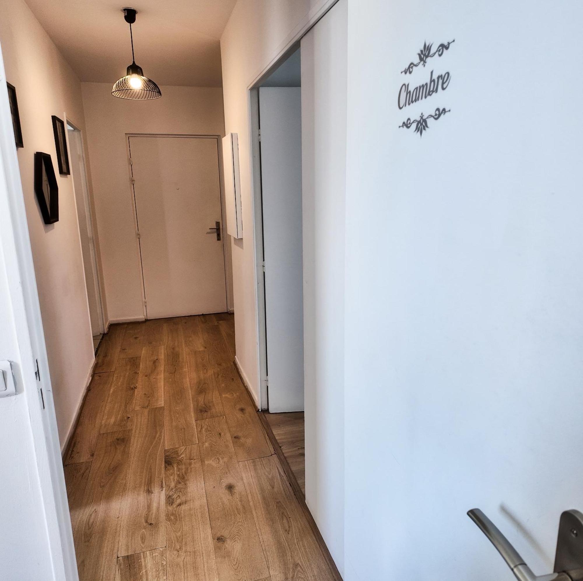 Jolie Chambre Proche De Paris Et Sa Peripherie Ομπερβιλιέ Εξωτερικό φωτογραφία